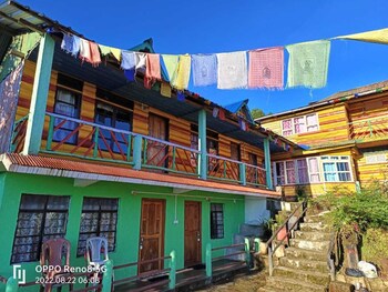 Paradise Homestay,,2 star