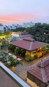 hotel kabab junction