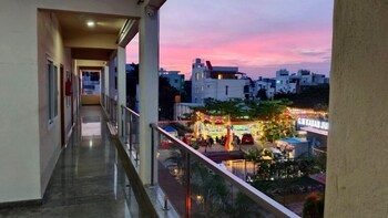 hotel kabab junction
