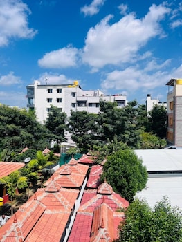 hotel kabab junction