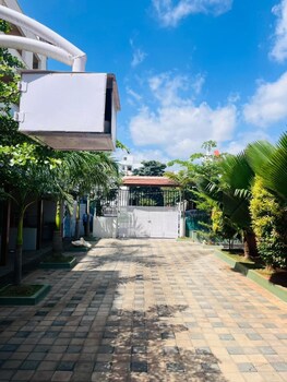 hotel kabab junction