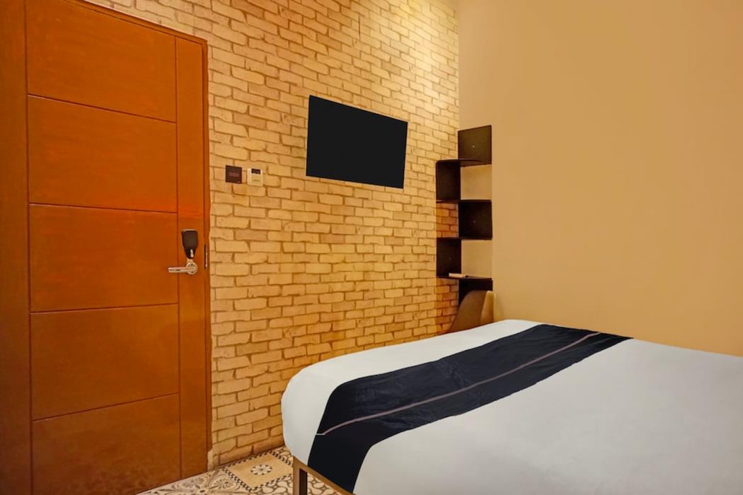 hotel o near ringroad city walk xxi formerly mitrotel medan