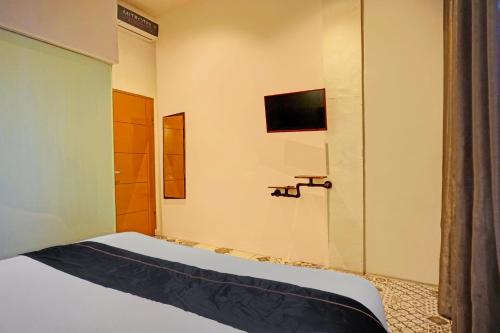 hotel o near ringroad city walk xxi formerly mitrotel medan