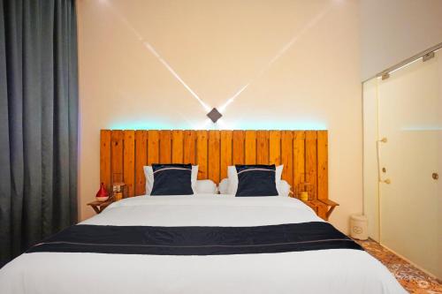 hotel o near ringroad city walk xxi formerly mitrotel medan