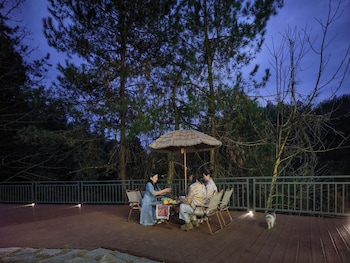 pandora boutique hotel within zhangjiajie national forest park
