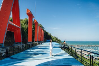 fourium pattaya hotel and serviced residence