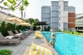 fourium pattaya hotel and serviced residence
