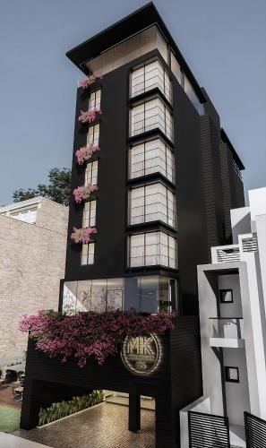 mk colombo