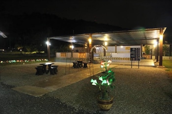 capital o 91243 bee good chalet