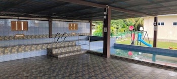 capital o 91243 bee good chalet
