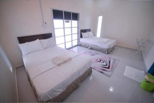 capital o 91243 bee good chalet