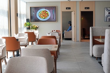 mh hotel