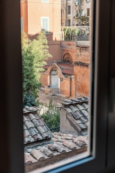 House Of Allora,Vicolo Delle Orsoline, 17,4 star