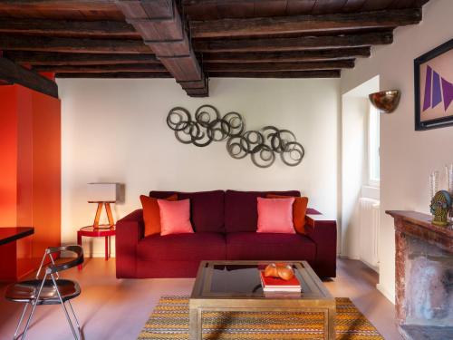 house of allora