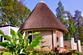 bird hill resort ug