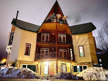 Ozon Gudauri,,3 star