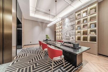 Echeng Hotel Bayi Square Nanchang,,3 star