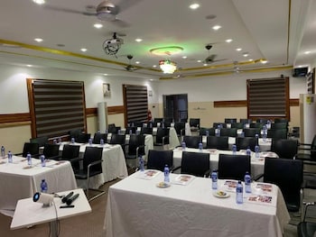 Sannak Hotel,,3 star
