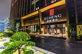 nanning huafengcheng echeng hotel