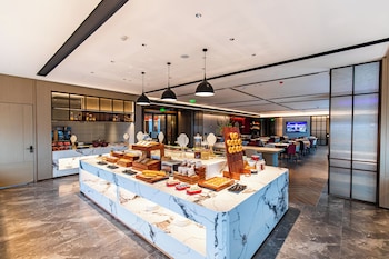 nanning huafengcheng echeng hotel
