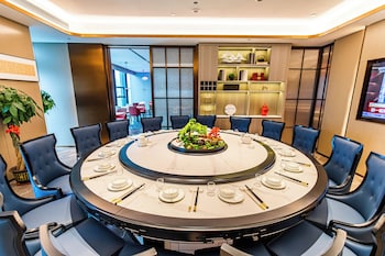 nanning huafengcheng echeng hotel