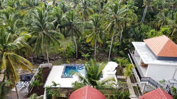 the lebah kelingking villa