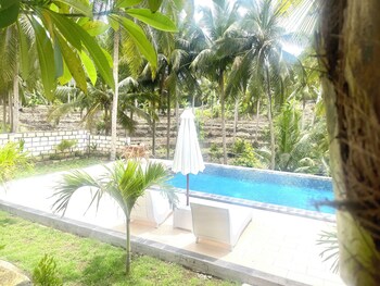 The Lebah Kelingking Villa,,4 star