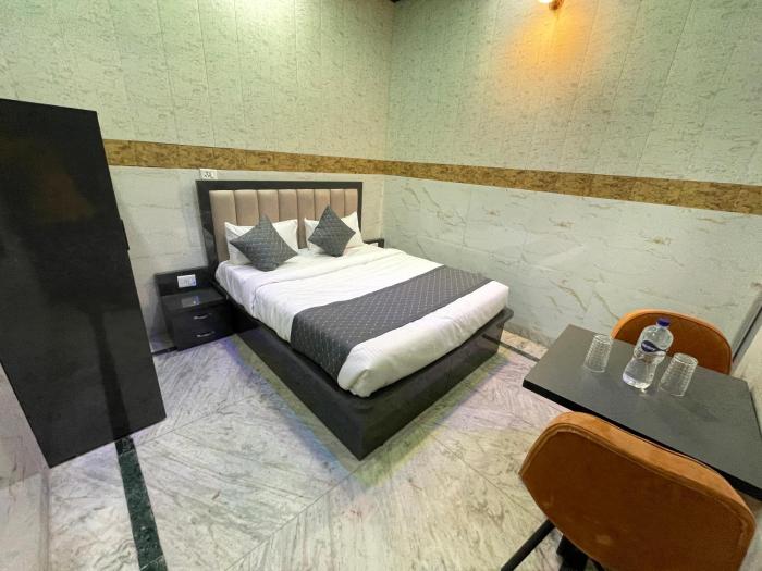 taran bliss homestay agra
