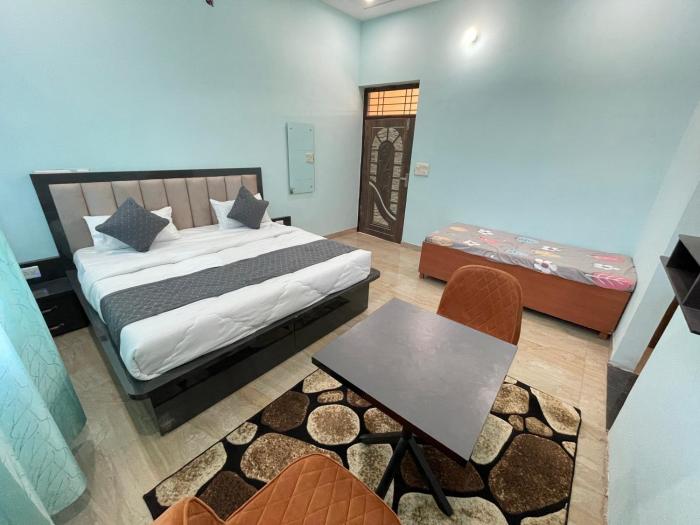 taran bliss homestay agra
