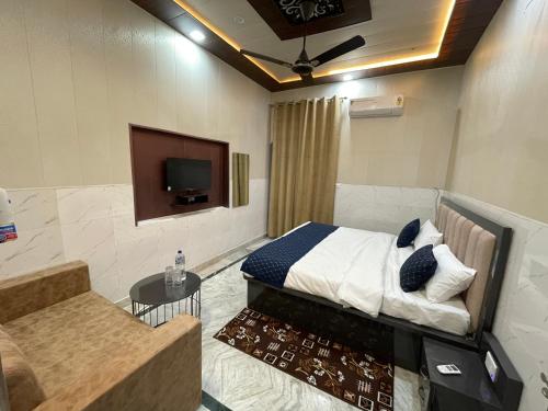 taran bliss homestay agra