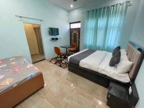 taran bliss homestay agra