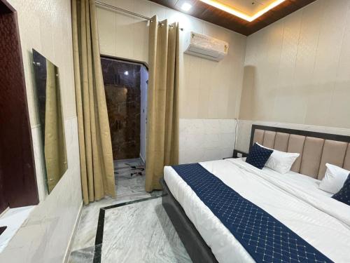 taran bliss homestay agra