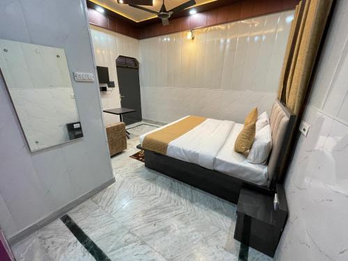 taran bliss homestay agra