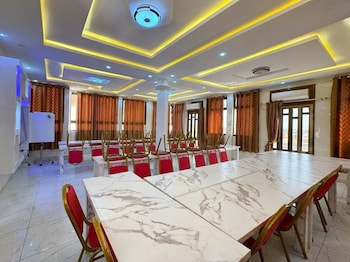 Hotel Ami Bamba,,3 star