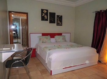 Hotel Ami Bamba,,3 star