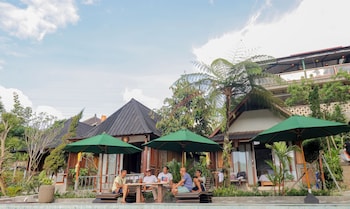 mina baturiti hotel and resto