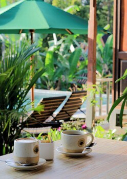 Mina Baturiti Hotel & Resto,,3 star