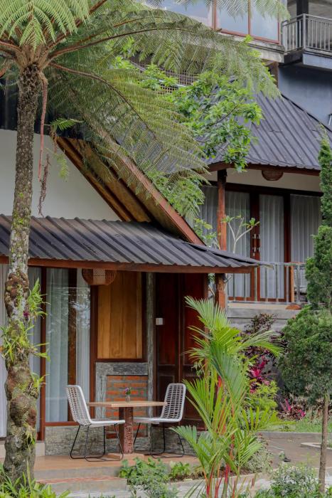 mina baturiti hotel and resto