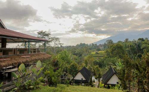 mina baturiti hotel and resto