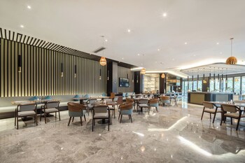 liuzhou mixc elite hotel