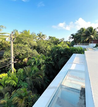 b shore by evaddo