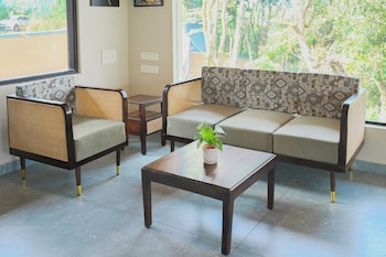 nirjhara coorg