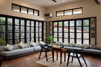 nirjhara coorg