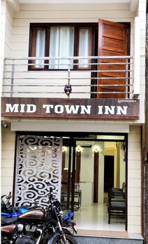 Hotel Mid Town Nainital Near Mall Road,,2 star