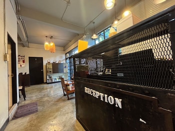 Bnk89 Hostel,,2 star