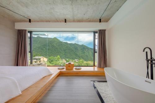 avatar mountain resort