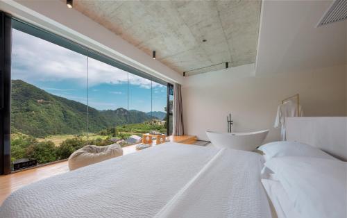 avatar mountain resort