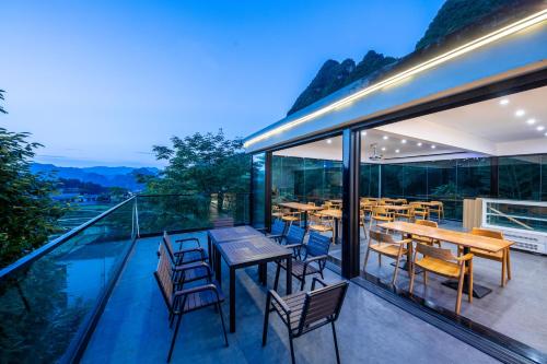 avatar mountain resort