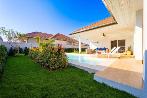 new modern 3 bedroom pool villa mb3