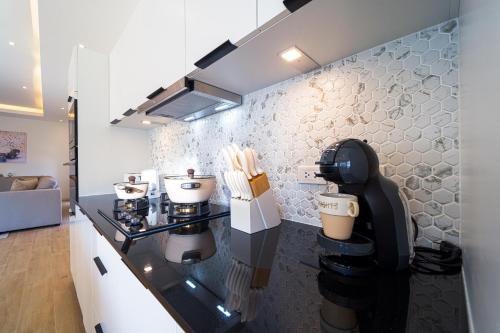 new modern 3 bedroom pool villa mb3